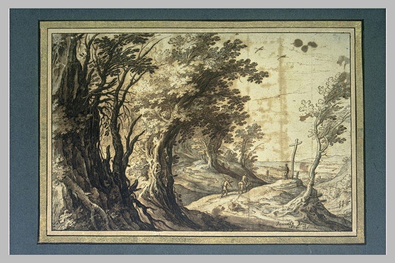 Route animée de figures, à la lisière d'une forêt