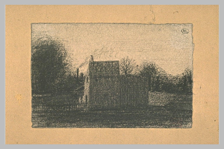 Maison avec une barrière à gauche et entourée d'arbres au fond