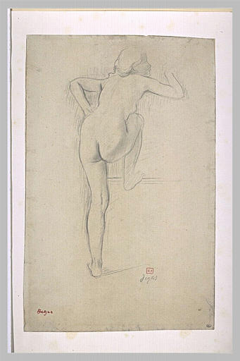 Femme nue, de dos, montant dans un char