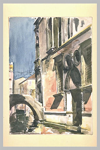 Canal et façade de palais à Venise