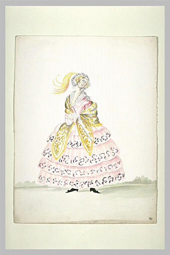 Coquette âgée, vêtue d'une robe à crinoline rose, debout, de face