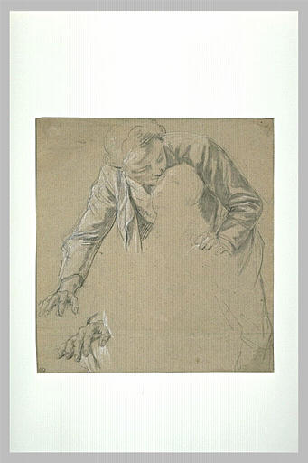 Homme vu à mi-corps, penché sur une silhouette ; reprise de la main droite