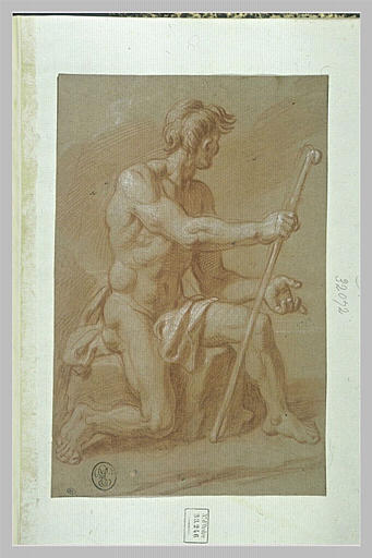 Un homme nu, assis sur un rocher, tourné vers la droite