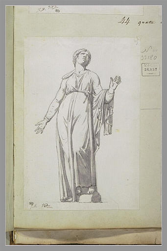 Femme drapée