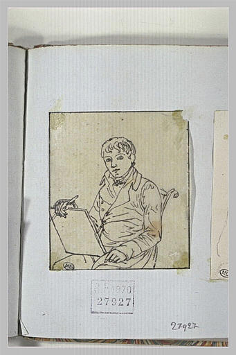 Jeune artiste, en costume Empire, assis, tenant un carton sur ses genoux