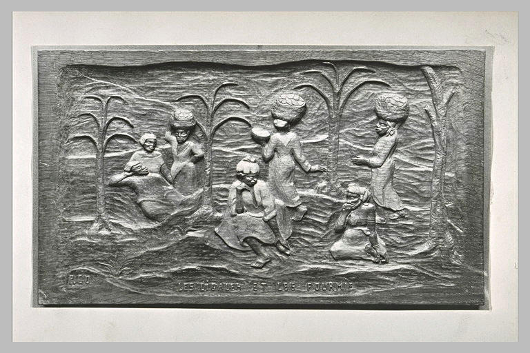 Frise en bois sculpté représentant trois groupes de personnages