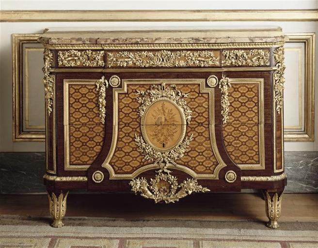 Commode de Marie-Antoinette à Marly