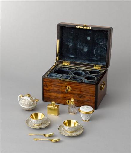 Nécessaire à thé du Régent, Philippe d'Orléans : boîte à thé