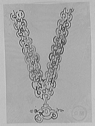 Étude de chaîne à pendentif d'après Willemin, pour la Fée aux griffons