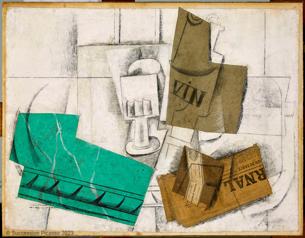 Verre, bouteille de vin, paquet de tabac, journal