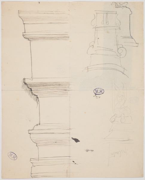 Chapiteau, pilastre, profil de moulures à Chambord (Loir-et-Cher) (recto) ; Chapiteau et profil de moulures (verso)