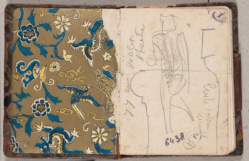 Monument Claude Lorrain et profils de moulures