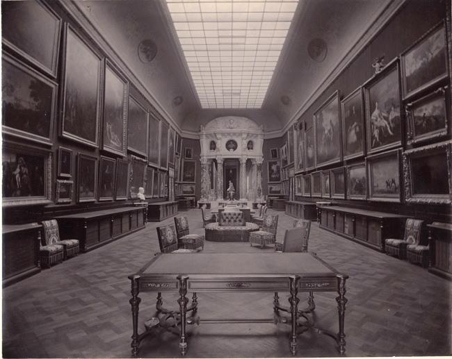 Vue de la galerie de peintures