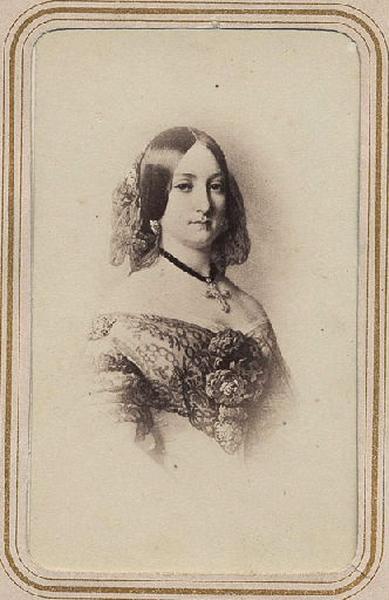 Portrait de la duchesse de Montpensier, en buste, reproduction d'après Winterhalter