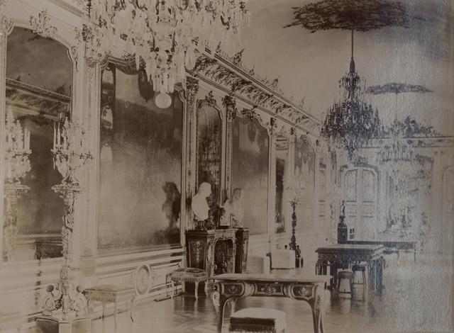 La Galerie des Batailles ; Album de photographies du domaine de Chantilly, avant 1897