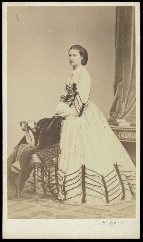 Portrait de l'Archiduchesse d'Autriche Mathilde Marie Aldegonde Alexandra de Habsbourg-Lorraine-Teschen (Vienne, 1849 ; Vienne, 1867), fille de l'Archiduc Albert