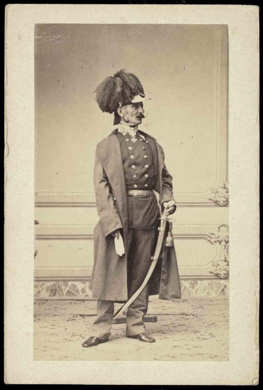 Portrait du général autrichien Ludwig von Benedek (Sopron, 1804 ; Graz, 1881) ; Album de 171 photographies