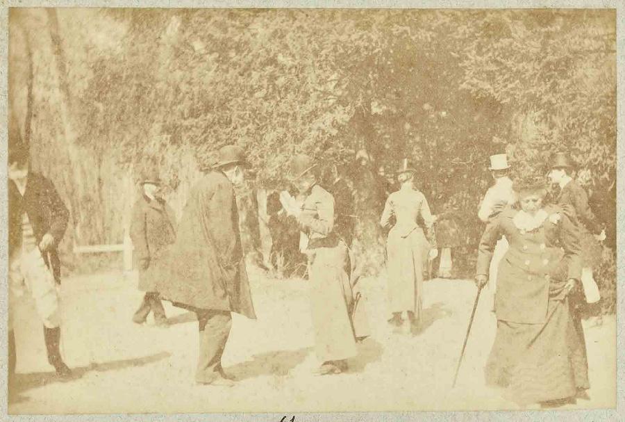 Album de photographies de Chantilly et Saint-Firmin : Chasse à courre, personnages en forêt