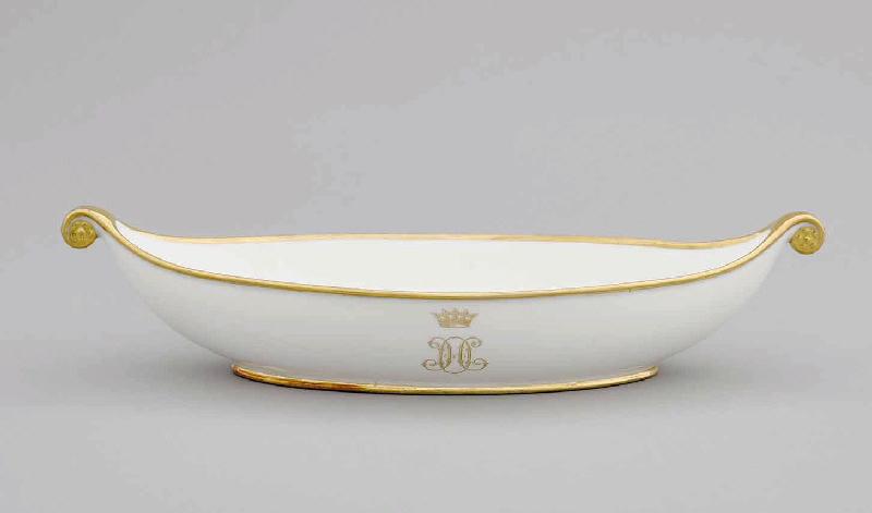 Ravier en forme de navette