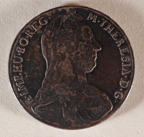 Pièce d'argent avec le profil de l'impératrice Marie-Thérèse sur la face et l'aigle à deux têtes au revers