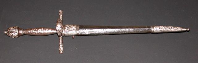 Dague droite et son fourreau