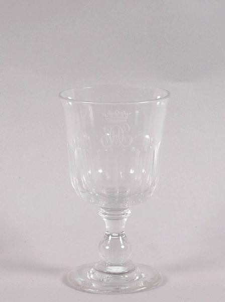 Ensemble de 8 verres à pied