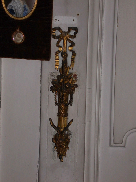 Sonnette en bronze ; doré à tête de bouquetin