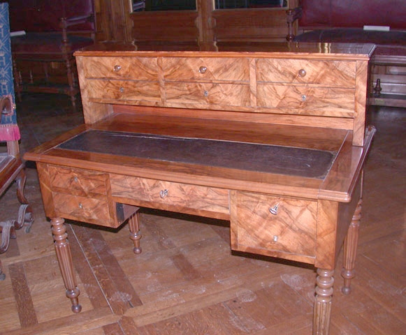 Bureau à gradin de style Louis-Philippe