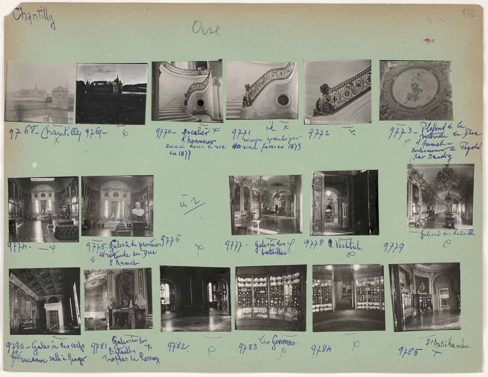 Photographies : planche au format planche-contact de 17 vues (2 extérieures et 15 intérieures) de Chantilly contrecollées sur carton vert (la vue 9776 manque)