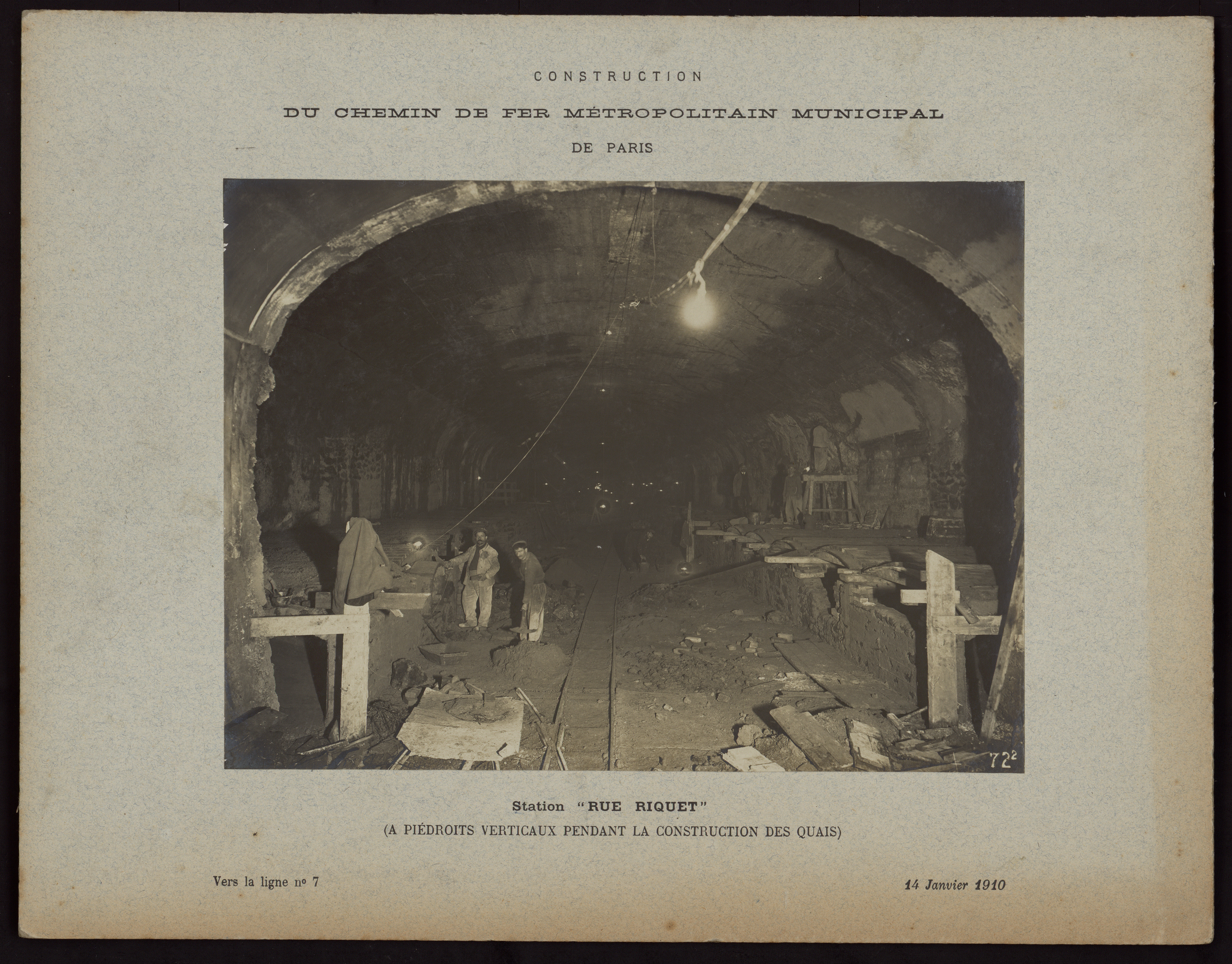 Construction du chemin de fer métropolitain municipal de Paris