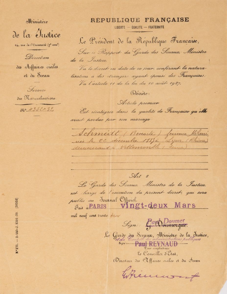 Décret de réintégration dans la qualité de française