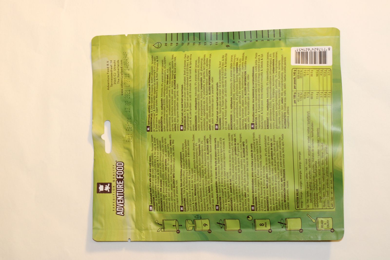 Carton de ration alimentaire distribuée à bord de l'Aquarius