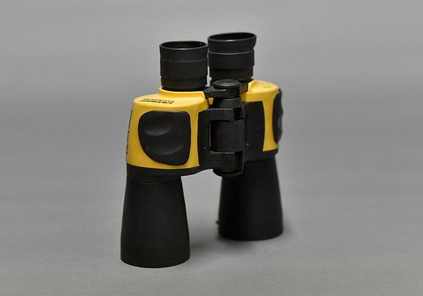 Paire de jumelles des sauveteurs de l'Aquarius