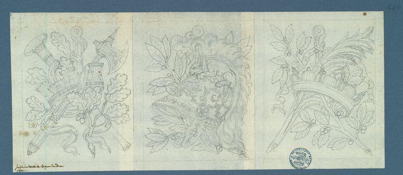 Jardin de Versailles, bosquet des Dames : trophées : deux couronnes et un casque