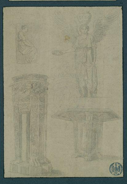 Quatre motifs antiques : autels (?), victoire, fragment de bas-relief