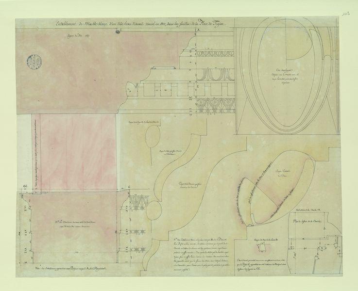 Entablement de marbre blanc d'un très beau travail trouvé dans les fouilles de la place de Trajan en 1812