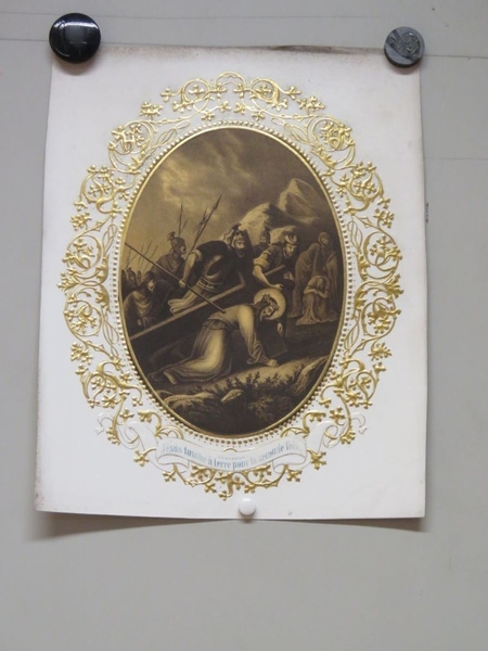 7eme Station. Jésus tombe à terre pour la seconde fois. (titre inscrit, français)