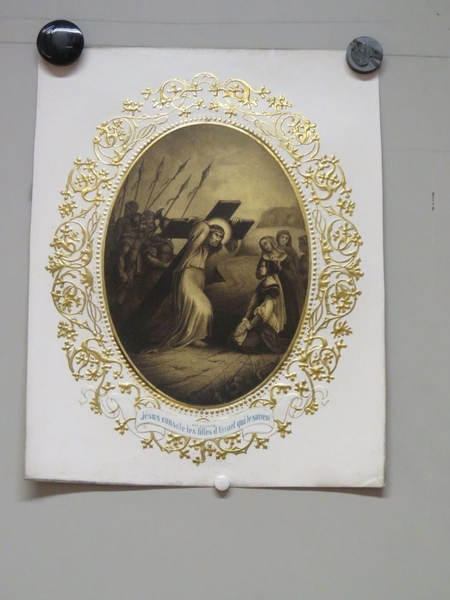 8eme Station. Jésus console les filles d'Israël qui le suivent. (titre inscrit, français)