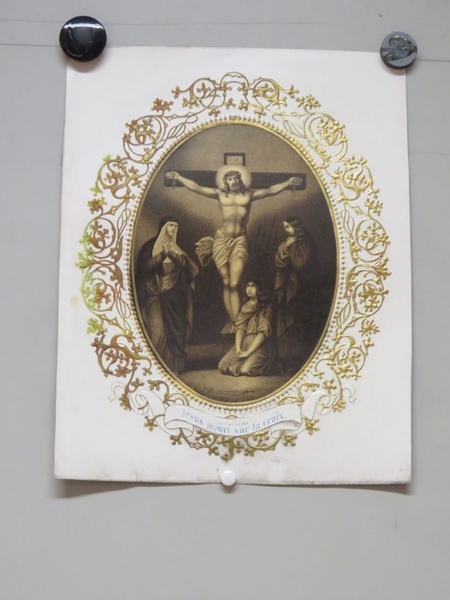 12eme Station. Jésus meurt sur la croix. (titre inscrit, français)