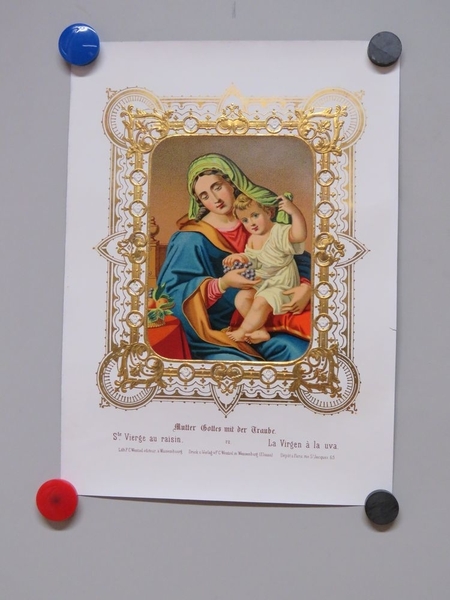 Ste. Vierge au raisin. (titre inscrit, allemand, français, espagnol)