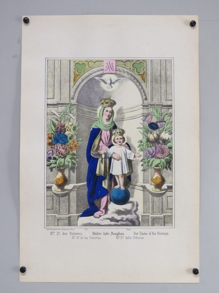 Nre. De. des Victoires. (titre inscrit, français, allemand, anglais, espagnol, italien)