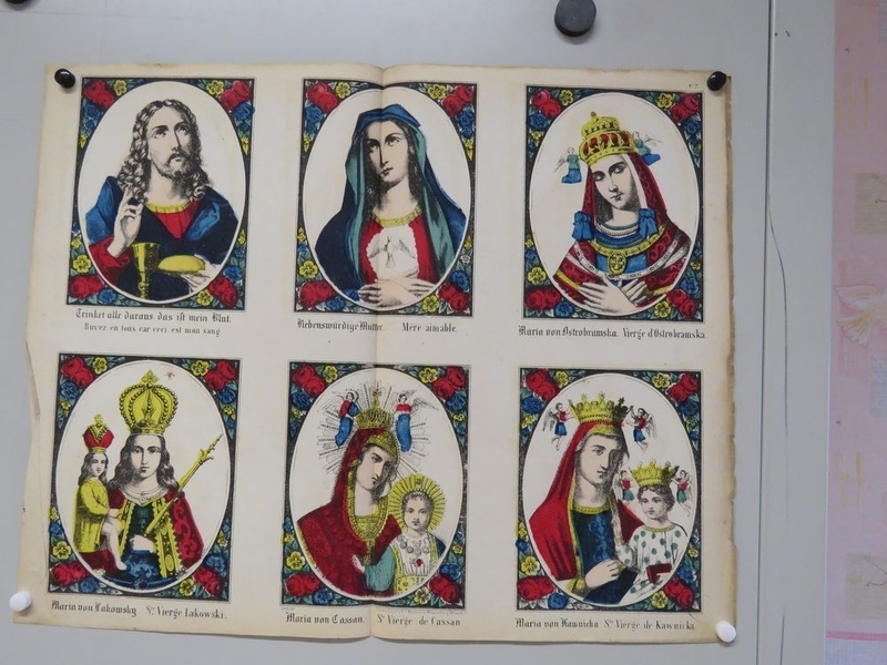 Buvez-en tous, car ceci est mon sang. / Mère aimable. / Vierge d'Ostrobramska. / Ste. Vierge Lakowki. / Ste.Vierge de Cassan. / Ste. Vierge de Kawnicka. (titre inscrit, allemand, français)