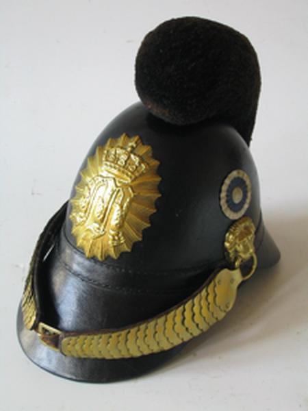 Casque à chenille, modèle 1848