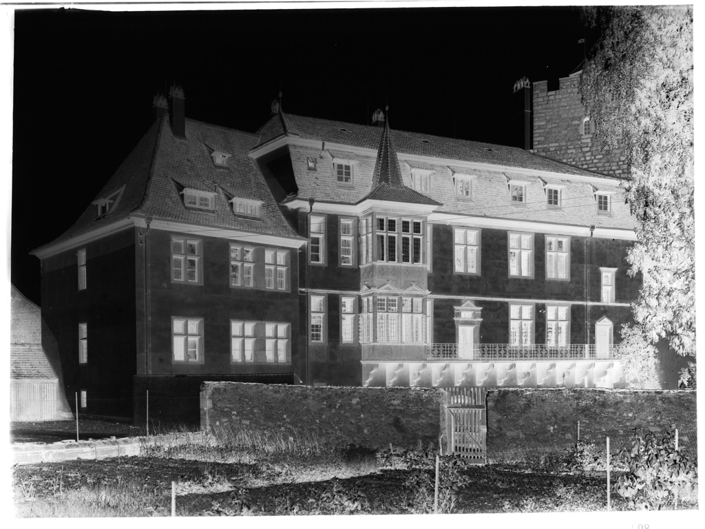 Château de Woerth : vue de la façade nord (titre factice)