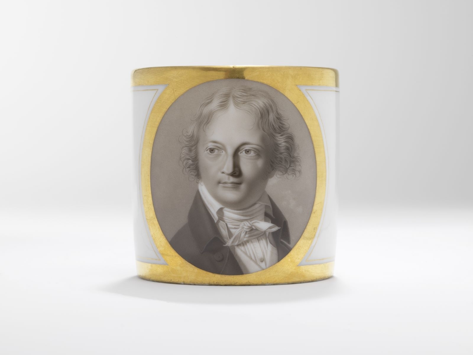 tasse litron avec le portrait de Jean-Pierre Patocki