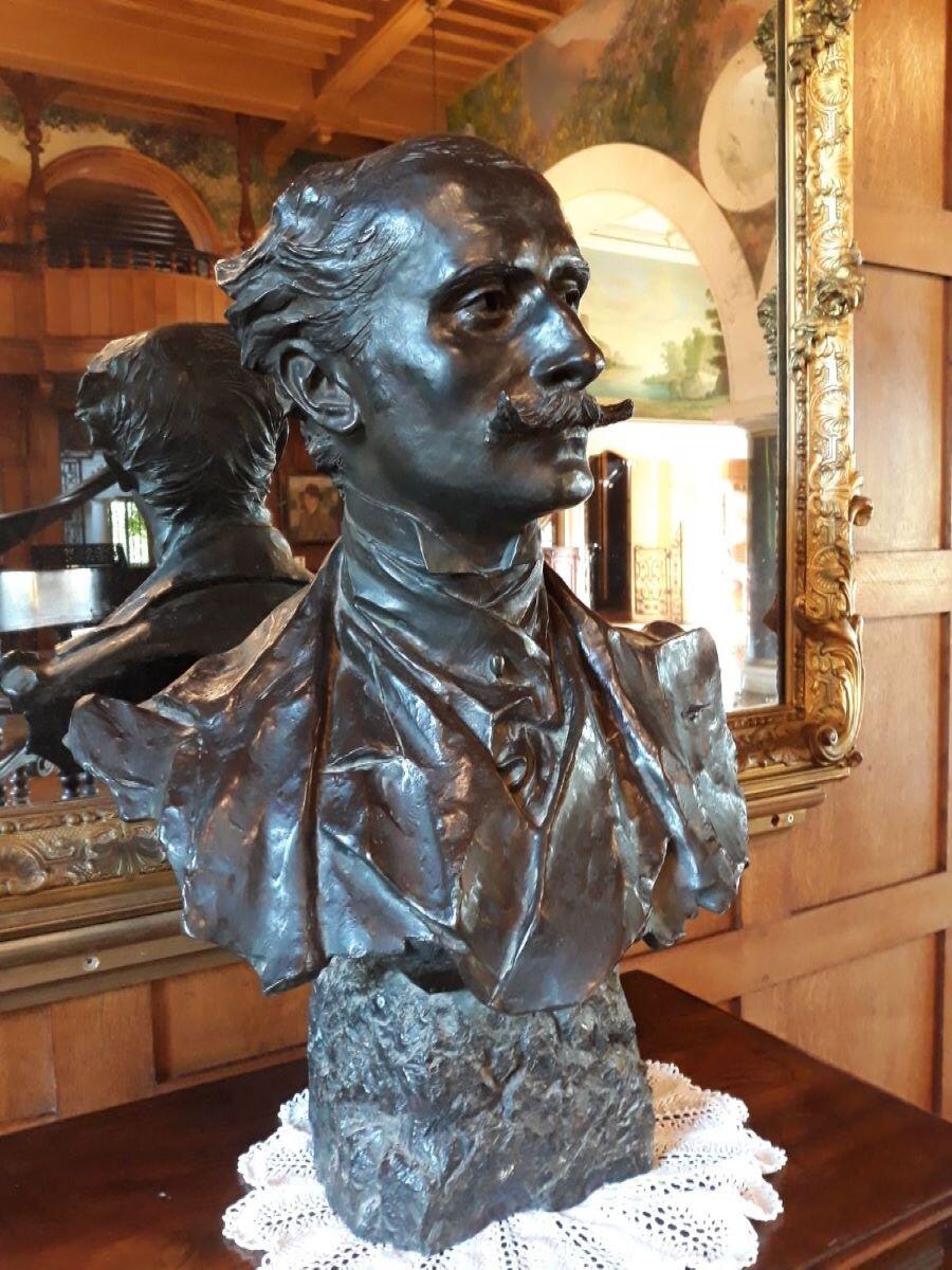 Buste d'Edmond Rostand