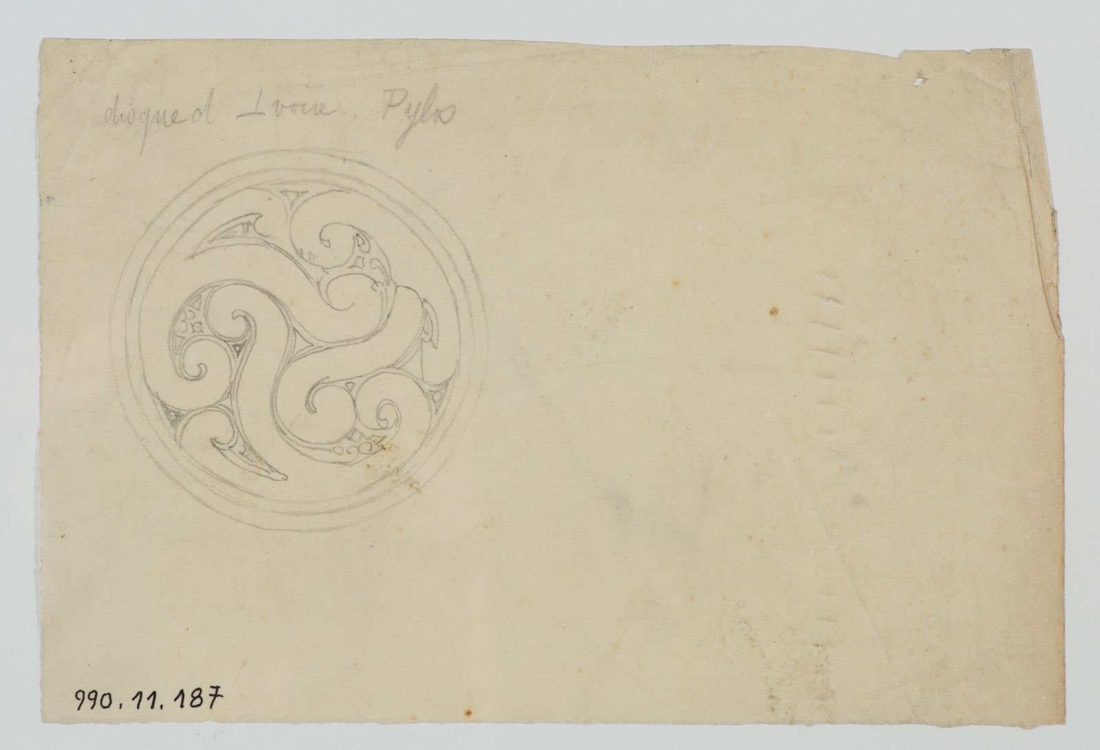 Disque d'ivoire Pylos (titre manuscrit)