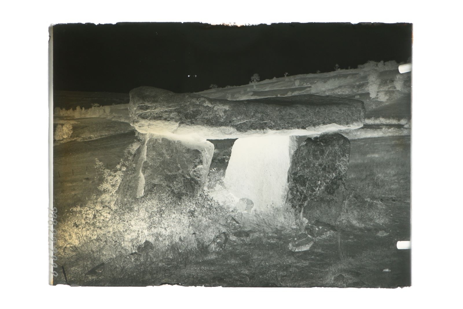 Dolmen de Saint-Nectaire (titre factice)
