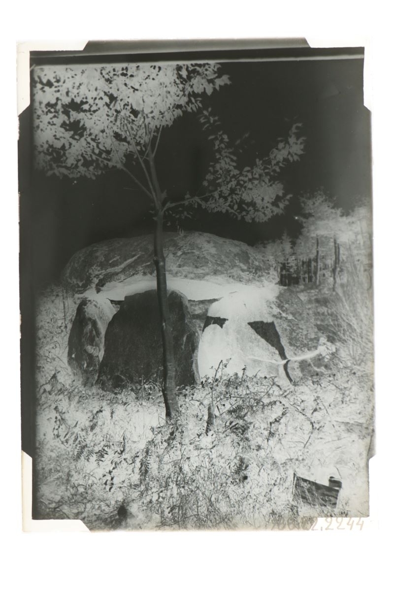 Dolmen de Boissières ou "Pierre Couverte" (titre factice)