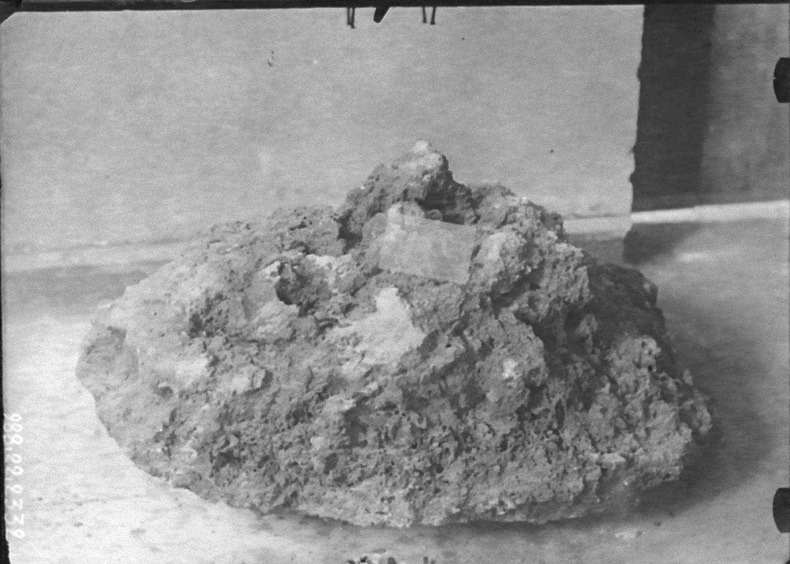 Déchet de fonte d'un bas fourneau, Temple de Mercure (titre factice)